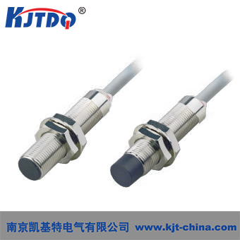 氣缸上的磁性開關(guān)起到了什么作用